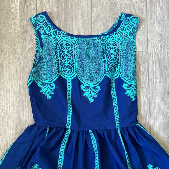 Cute Dress - Picture 2 of 9